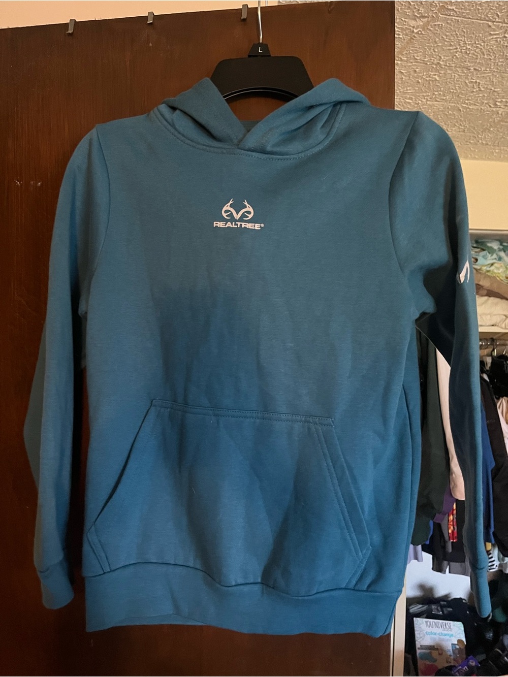 Realtree Teal Hooded Sweatshirt with Front Pocket